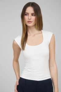 White Scoop Seamless