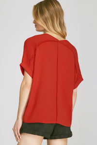 Red S/S V-Neck