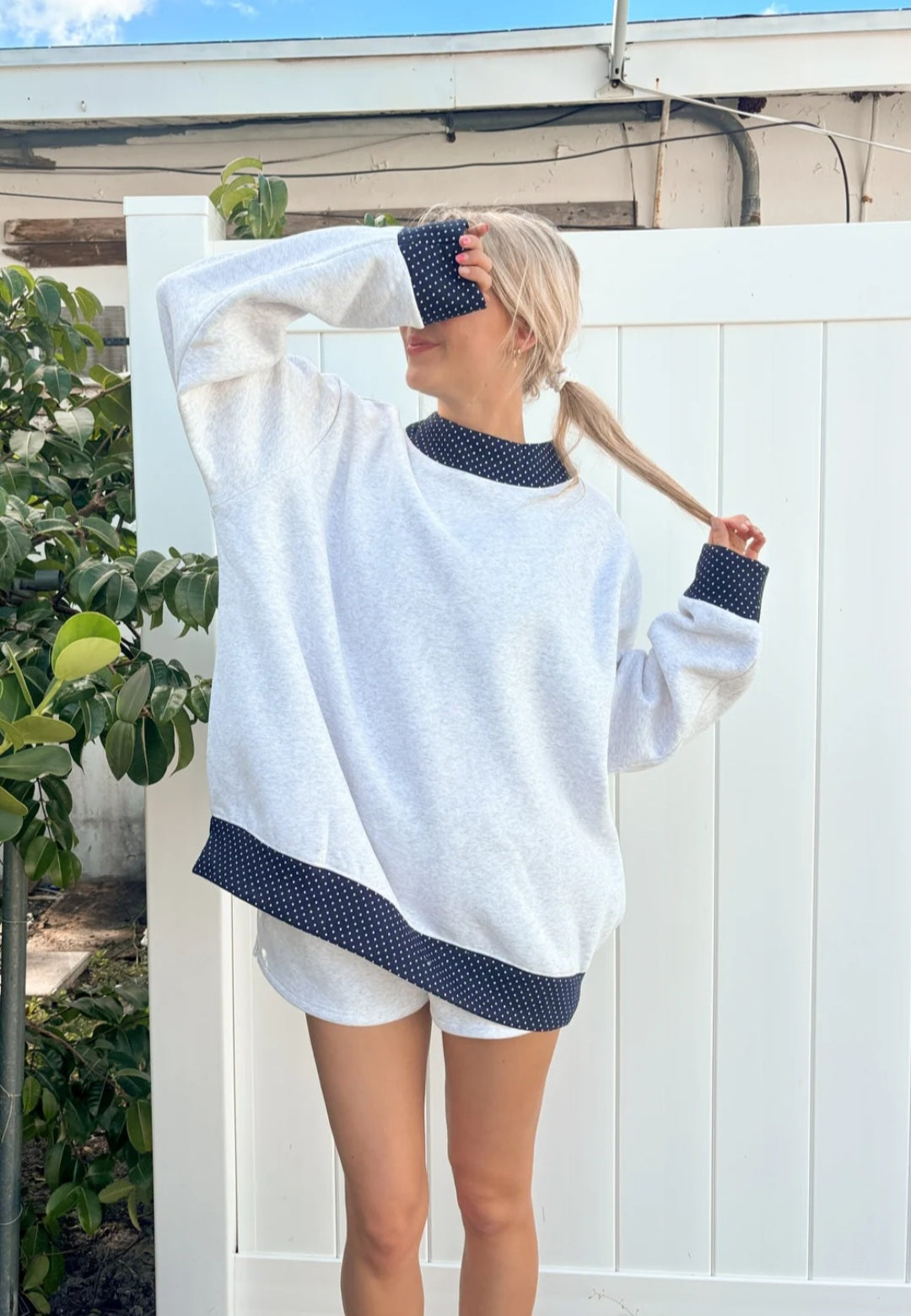 Sunkissed Coconut Grey Polka Dot