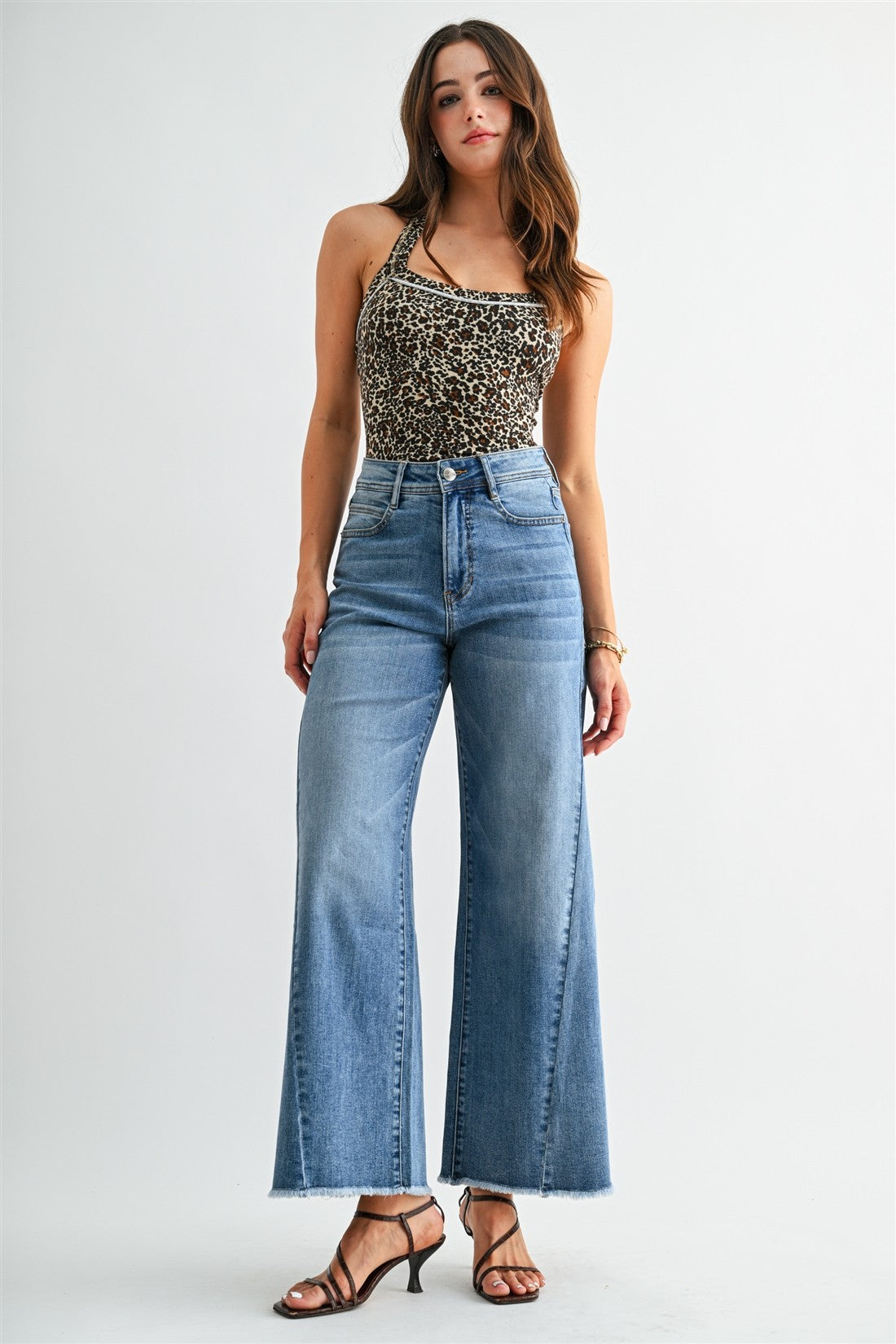 Wide Seam Raw Hem
