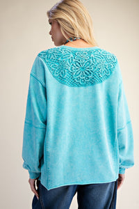 Day Blue Bow Pullover